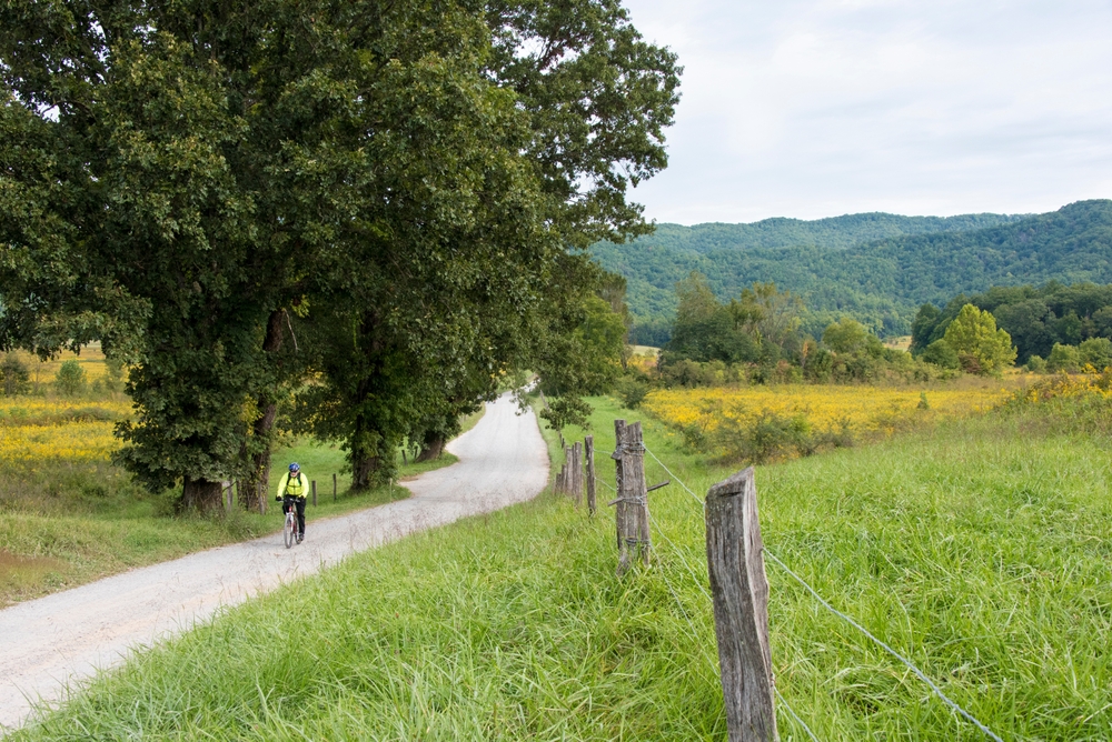 vehicle free wednesdays cades cove loop road