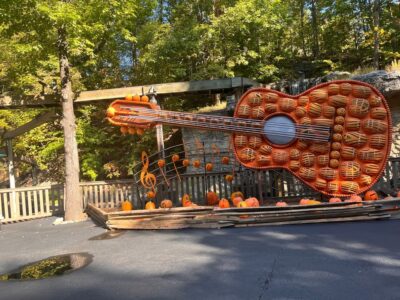 fall in pigeon forge
